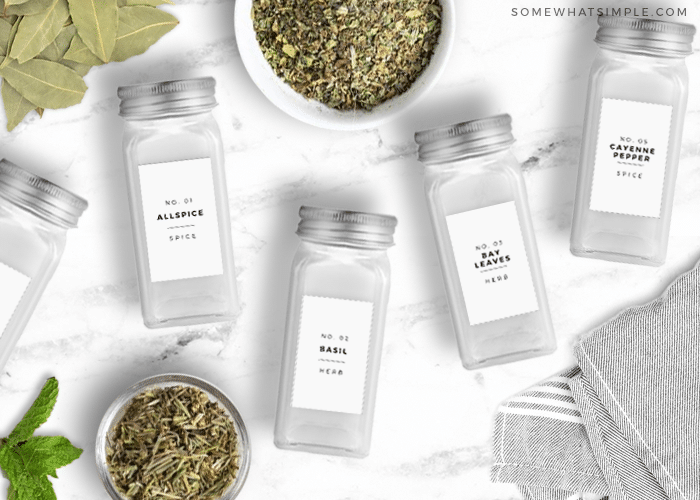 Spice Jar Labels (Free Printable) from Somewhat Simple