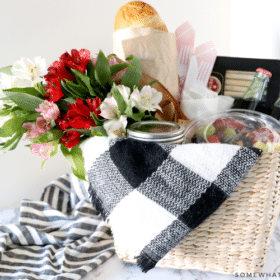 basket of food for a picnic date