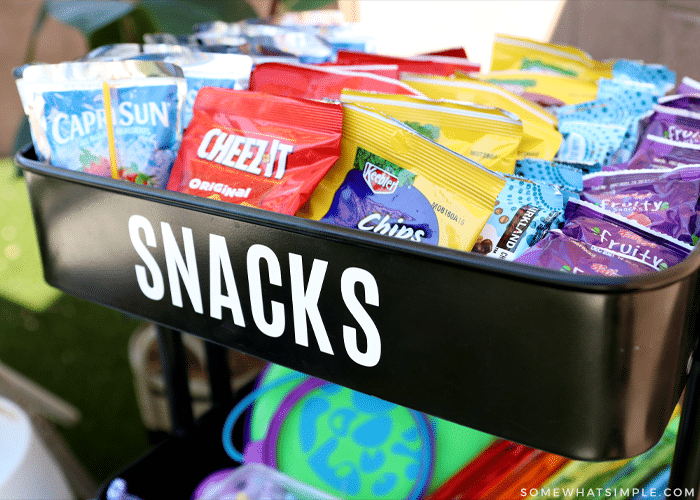 snack bin on outside snack station