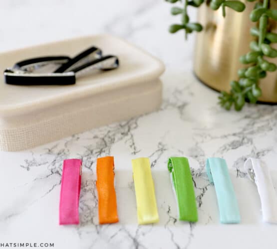 how to line a clip with ribbon
