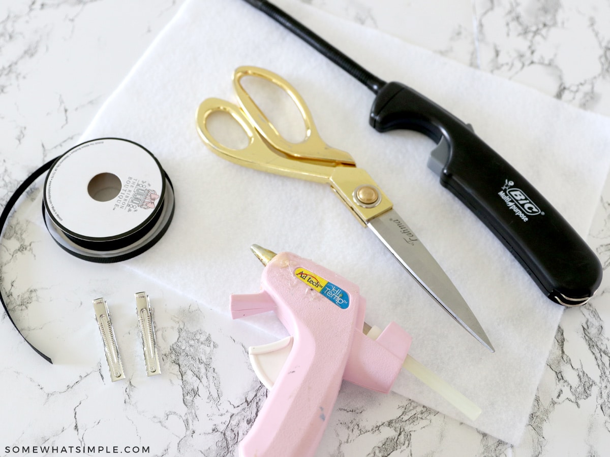 supplies needed for lining clips with ribbon