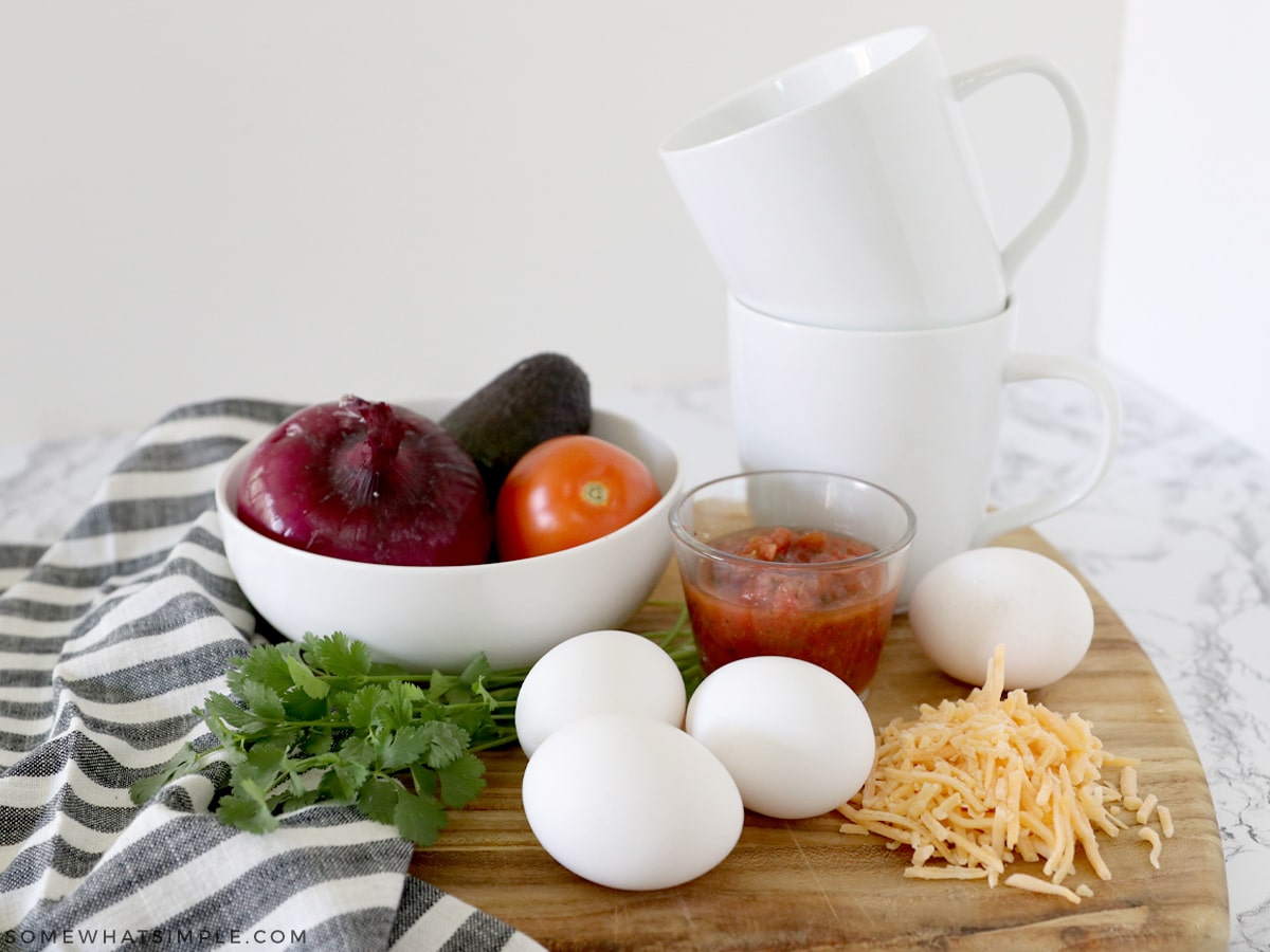 ingredients needed for eggs in a mug