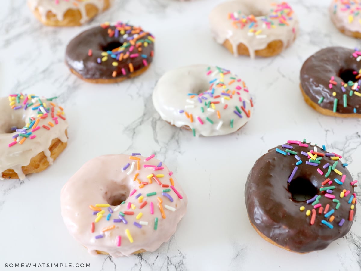easy donut glaze on top of donuts