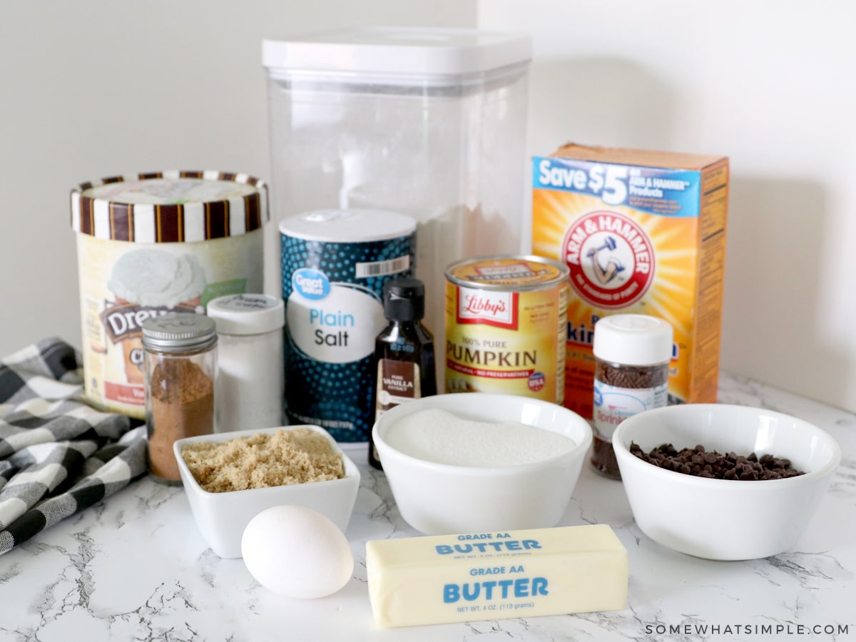 ingredients to make pumpkin sugar cookies