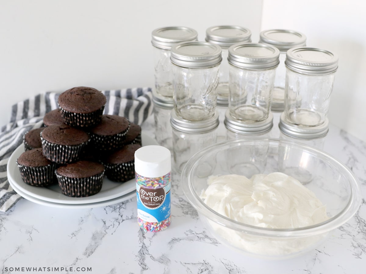 supplies needed for cupcakes in a jar