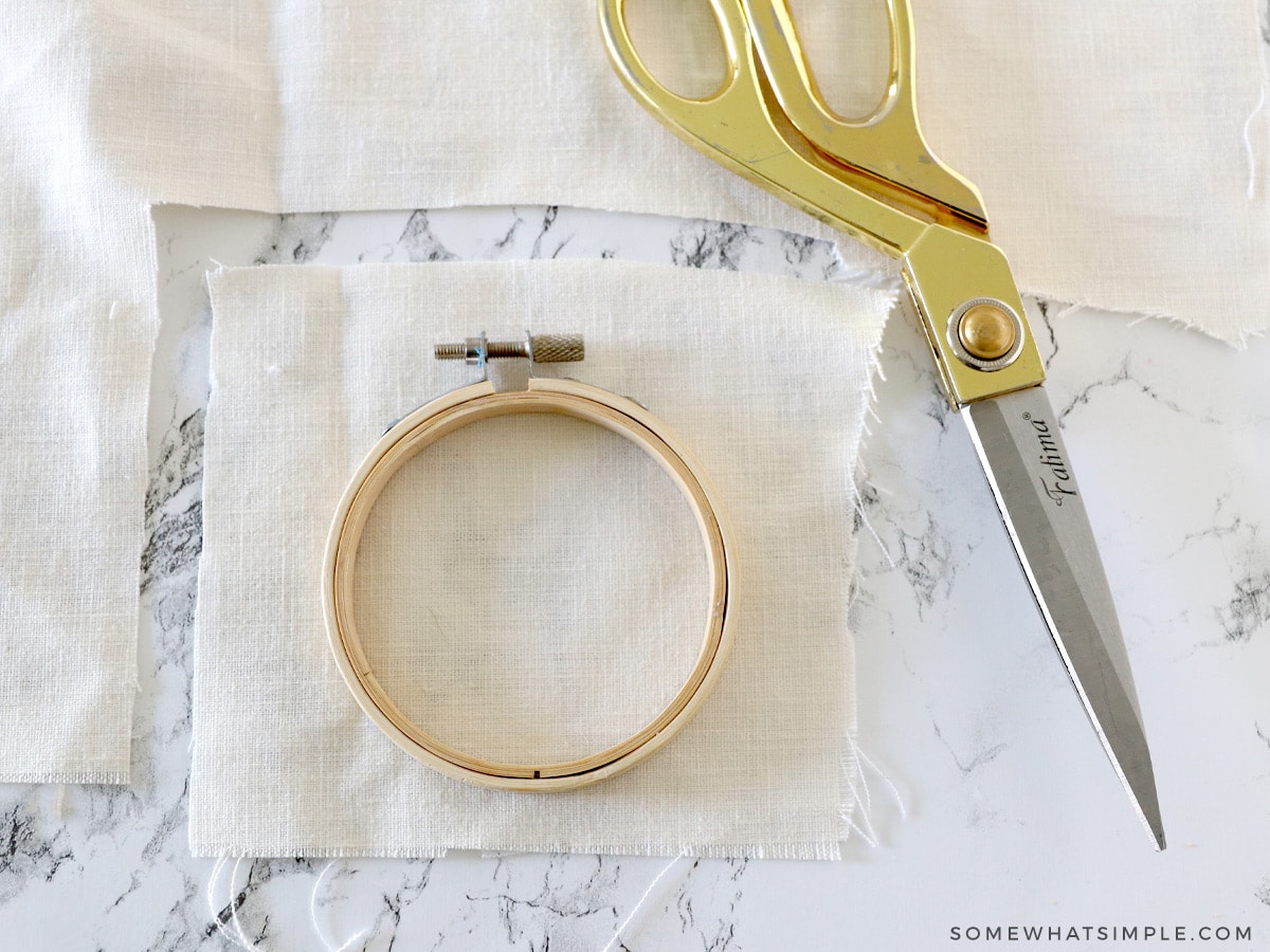 cutting muslin fabric to fit an embroidery hoop