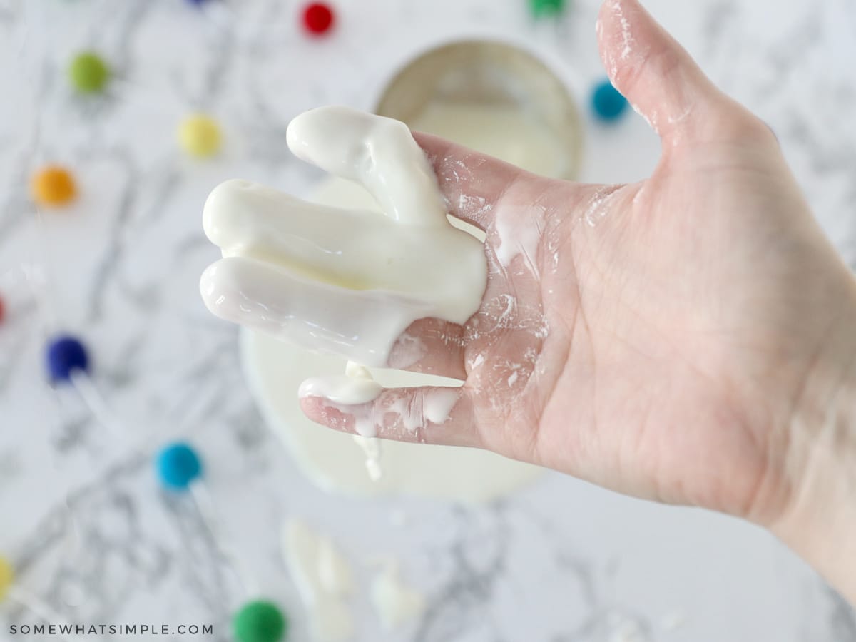 oobleck slipping through fingers