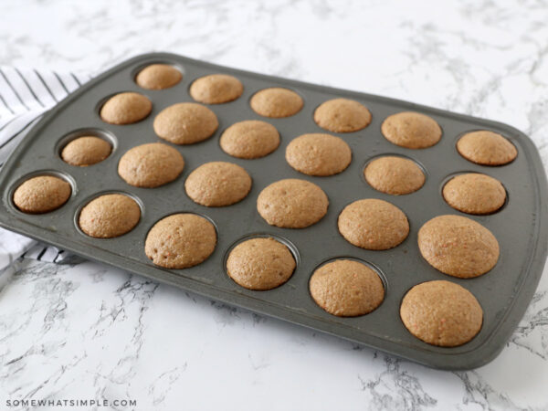 making mini carrot cake cupcakes