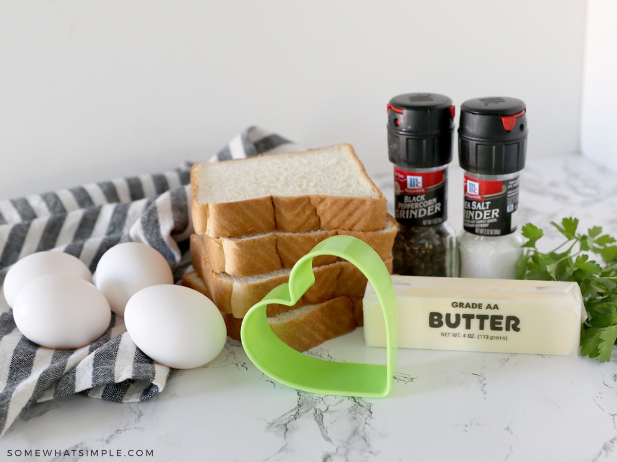 ingredients to make eggs in toast