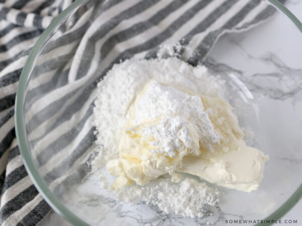 making a cream cheese frosting