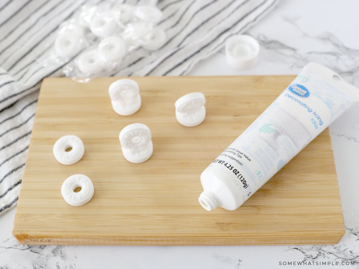 adding icing to lifesaver candies