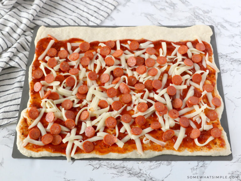 Easy Pizza Cupcakes from Somewhat Simple