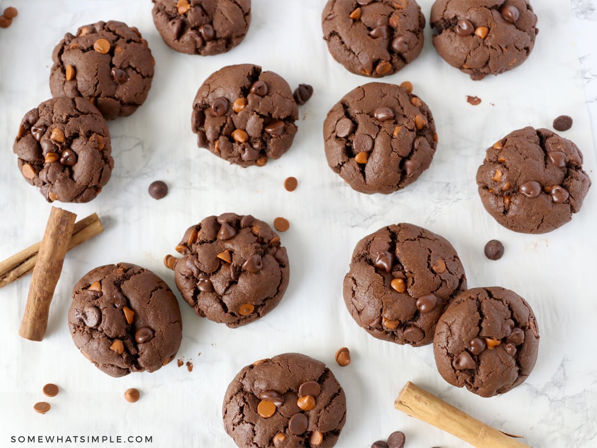 overhead shot of mexican hot chocolate cookies