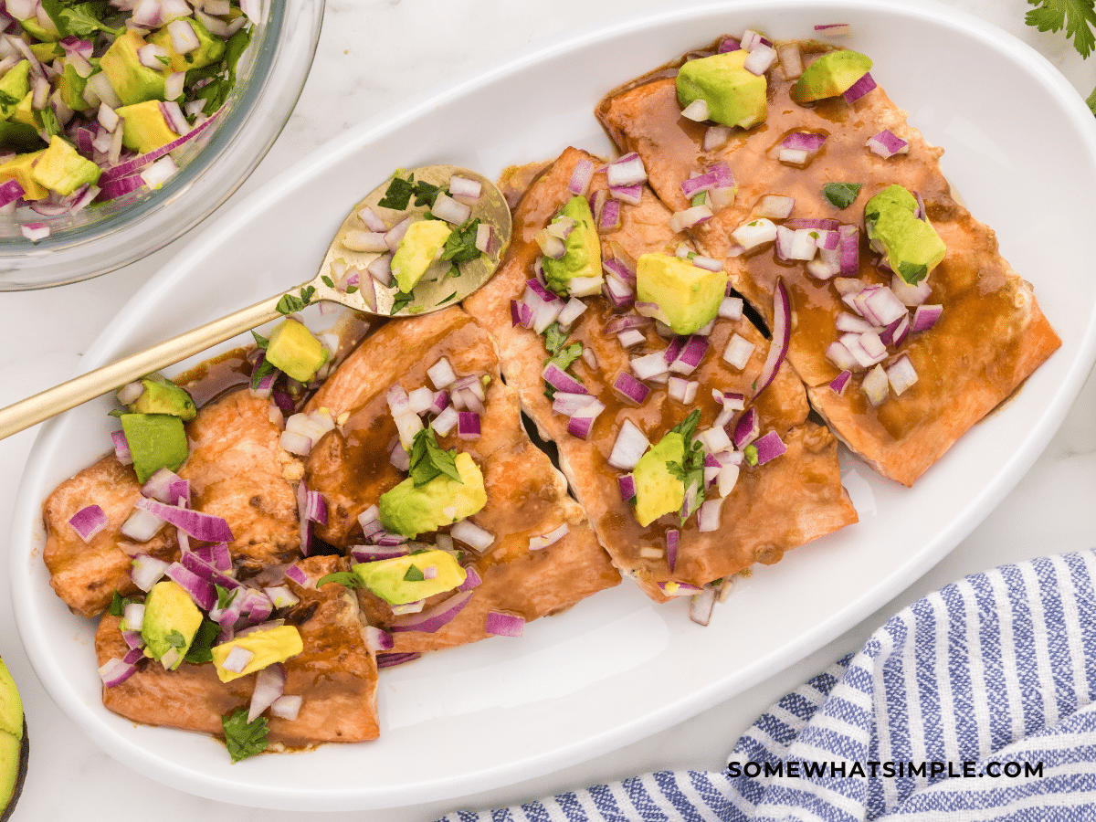 plated grilled salmon with avocado salsa