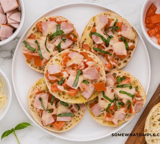 finishes product of Bruschetta breakfast on white plate