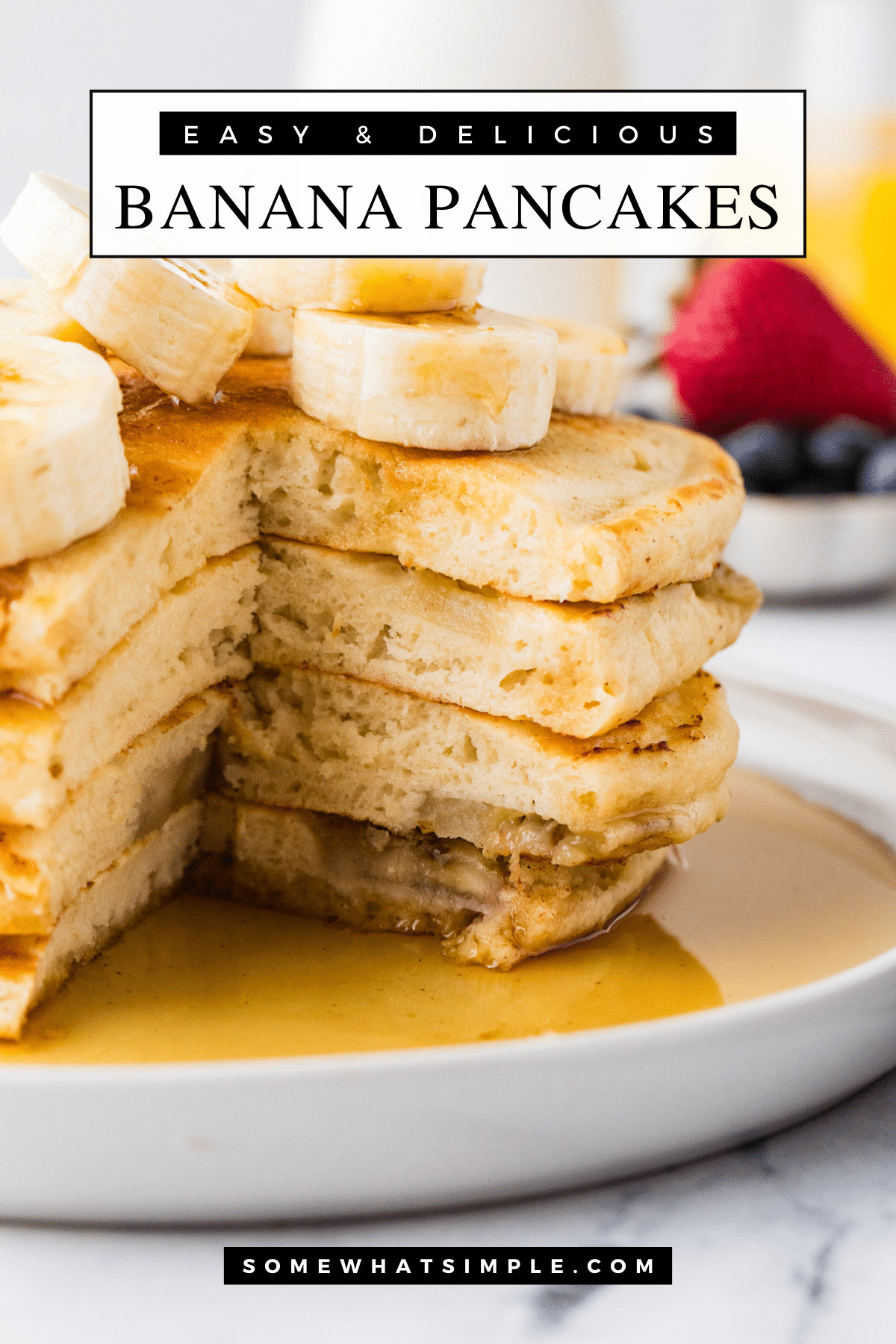 These banana pancakes are the kind of breakfast that makes people think you’ve got it all together—even if you're still in pajamas at 11am. via @somewhatsimple